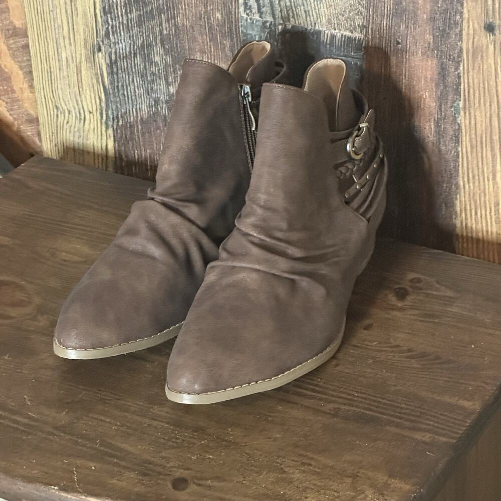 AMS Women's Leather Booties, Size 8.5, Brown, Narrow Ankle Top